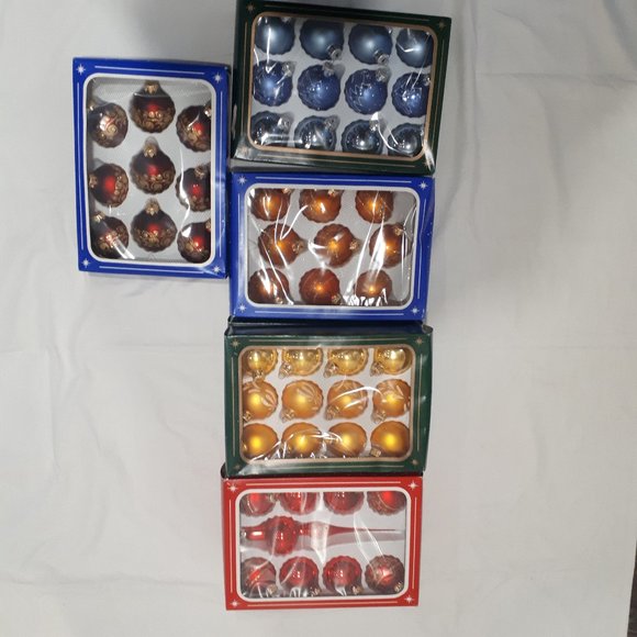 Ornaments Holiday Tree Glasses Specially Crafted with Variety Designs - Picture 3 of 11